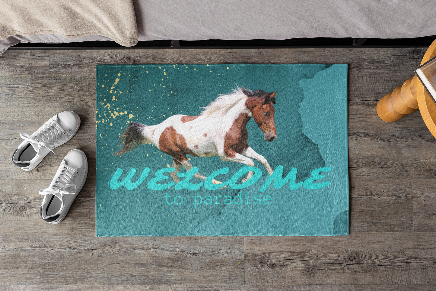 Welcome to Paradise Barn/Tack Entrance Rug, Pinto Horse